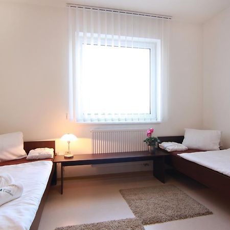 Hotel Jbi Wellness Kolín Habitación foto